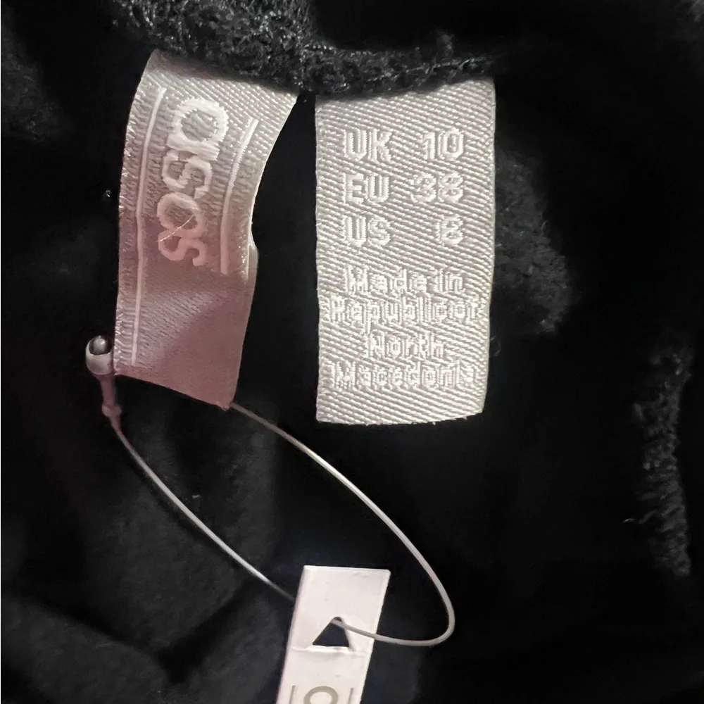 ASOS Women Size 6 Black Long Sleeve Hooded Dress/ Hoodie Metallic New - Picture 7 of 9